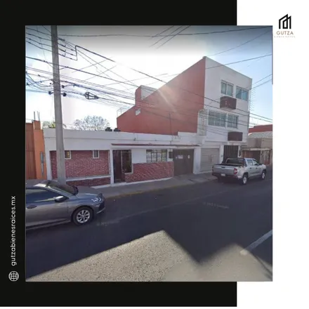 Buy this studio house on Área de la Salud BUAP in Privada de la 29 Poniente, 72410