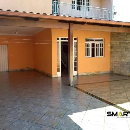 Rent this 4 bed house on Rua Flamboyant in Sede, Contagem - MG
