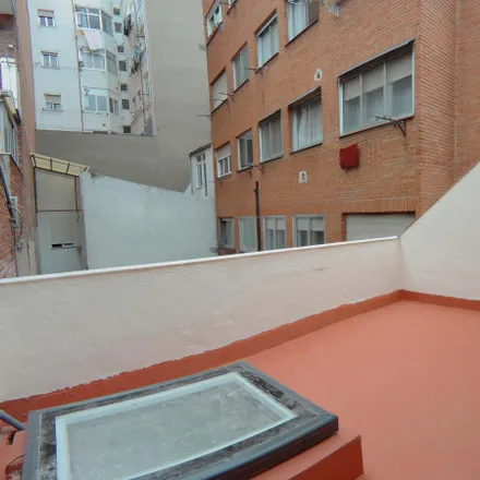 Image 5 - Calle de Berruguete, 45, 28039 Madrid, Spain - Apartment for rent