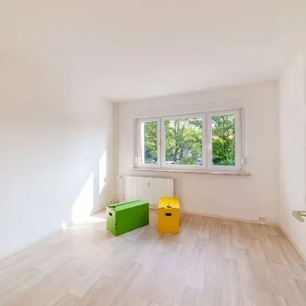 Rent this 2 bed apartment on Tangermünder Straße 23 in 06124 Halle (Saale), Germany