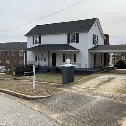 Rent this 3 bed house on Hardeman Street in Piedmont, SC 29673