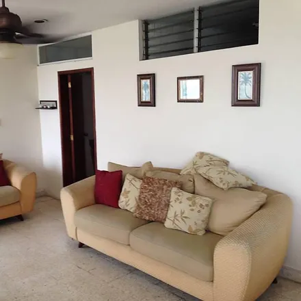 Buy this studio apartment on Boulevard Jesús Reyes Heroles in 92800 Túxpam, VER