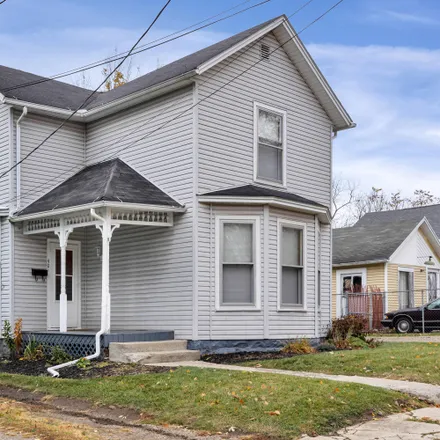 Buy this 4 bed house on 401 North West Street in Bellefontaine, OH 43311