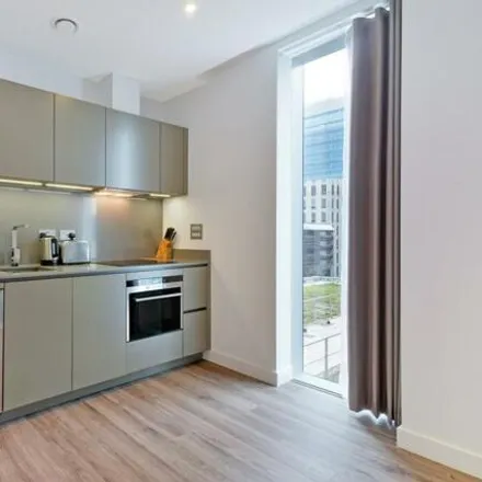 Image 3 - Cashmere House, 36 Leman Street, London, E1 8PT, United Kingdom - Apartment for rent