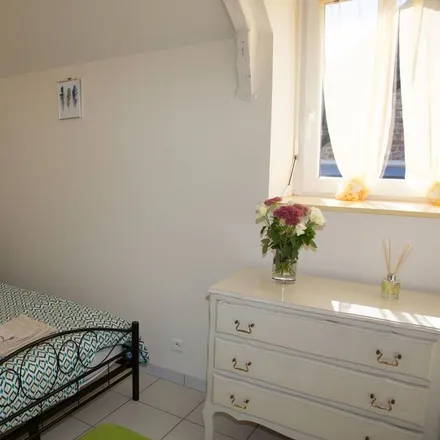 Rent this 1 bed apartment on 22690 Pleudihen-sur-Rance