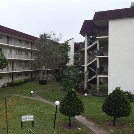 Buy this 2 bed condo on 3330 Spanish Moss Ter Apt 311 in Lauderhill, Florida