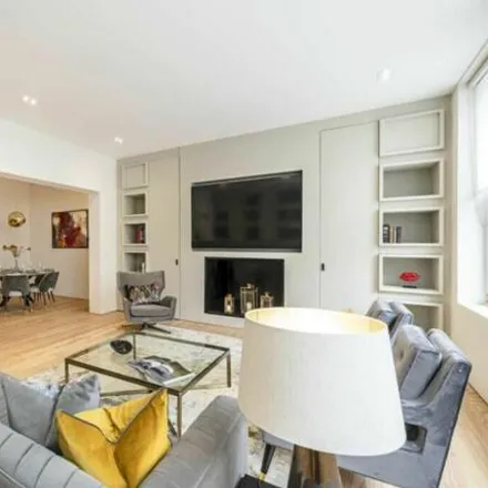 Rent this 2 bed apartment on Mayfair Gallery in 39 Adam's Row, London