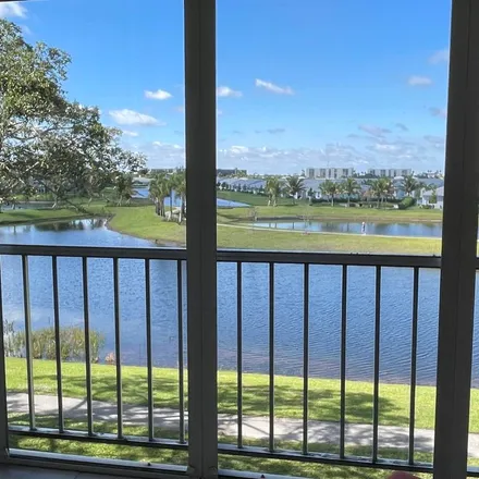 Rent this 2 bed apartment on Bonaire Boulevard in Villages of Oriole, Palm Beach County