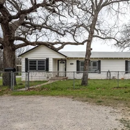 Image 1 - 679 Southeast 14th Street, Mineral Wells, TX 76067, USA - House for rent
