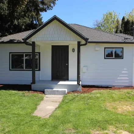 Buy this 3 bed house on 240 6th Street in Lyons, Linn County