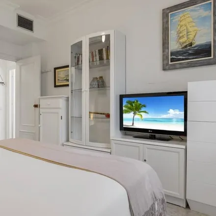 Rent this 1 bed apartment on Puerto Banús (Hotel Pyr) in Autovía del Mediterráneo, 29660 Marbella