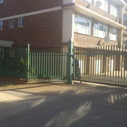 Image 2 - 93 Bourke Street, Lukasrand, Pretoria, 0002, South Africa - Apartment for rent