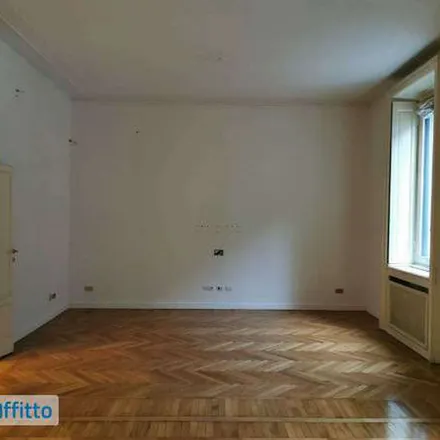 Image 5 - Via Vincenzo Bellini 12, 20122 Milan MI, Italy - Apartment for rent