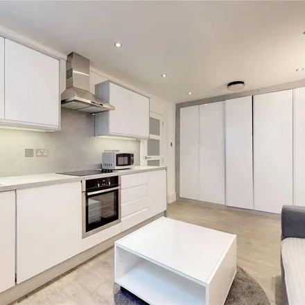Rent this 1 bed apartment on 165 Gloucester Place in London, NW1 6DX