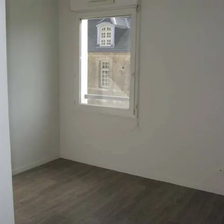 Image 3 - 13 Rue Stanislas Girardin, 76000 Rouen, France - Apartment for rent