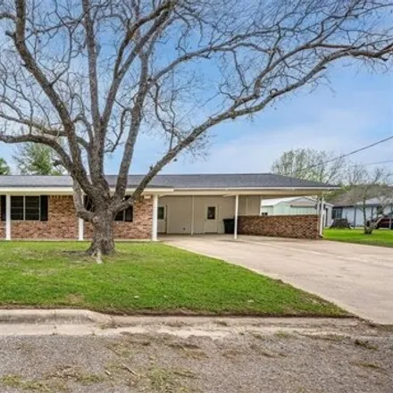 Buy this 3 bed house on 807 Avenue E in Somerville, Burleson County
