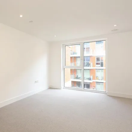Image 6 - Hooper's Mews, London, W3 6AH, United Kingdom - Apartment for rent