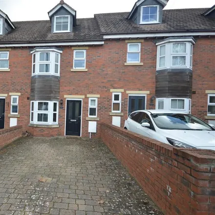 Rent this 3 bed house on Lotus Court in Oulton, ST15 8DY
