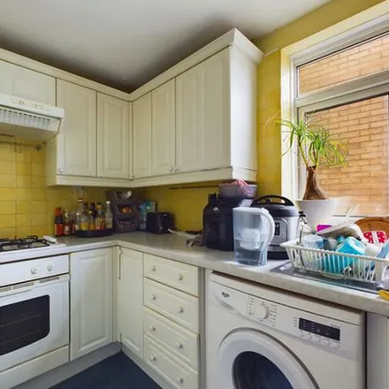 Rent this 2 bed apartment on Brighton Road in Worthing, BN11 2BG