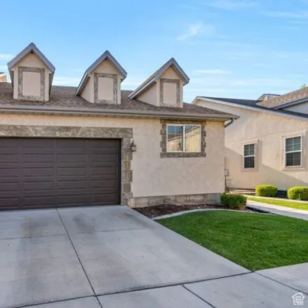Buy this 3 bed townhouse on 1127 S 2880 E in Spanish Fork, Utah