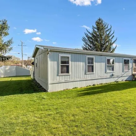 Buy this studio apartment on 765 8th Avenue West in Jerome, ID 83338
