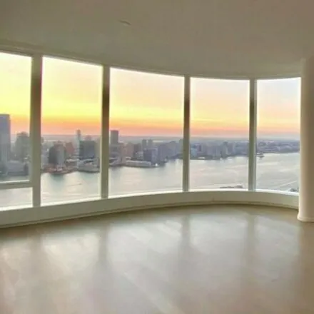 Image 1 - 50 West Street, New York, NY 10006, USA - Apartment for rent