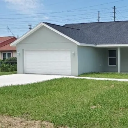 Buy this 3 bed house on 15764 Southeast 97th Terrace in Marion County, FL 34491