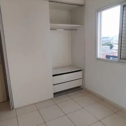 Buy this 2 bed apartment on Avenida Silvestre Pires de Freitas in Taboão, Guarulhos - SP