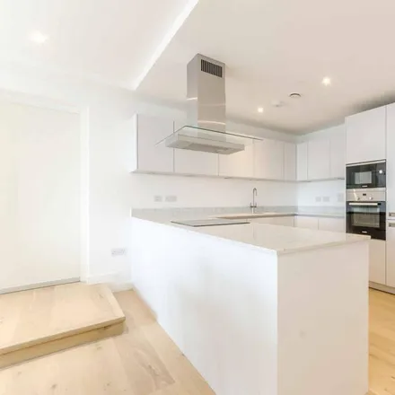 Rent this 2 bed apartment on 150 Pentonville Road in London, N1 9FW