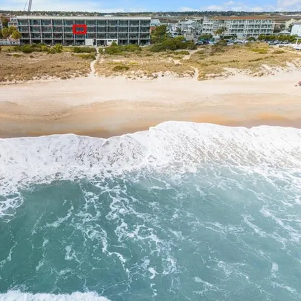 Image 4 - The Surf Suites, 711 South Lumina Avenue, Wrightsville Beach, New Hanover County, NC 28480, USA - Condo for sale