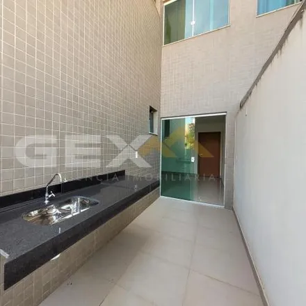 Buy this 3 bed apartment on Rua Itinga in Divinópolis - MG, 35500-151