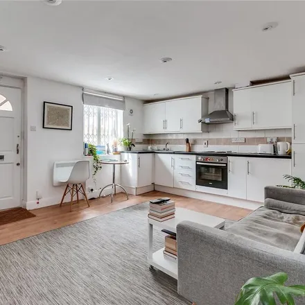 Rent this 1 bed apartment on 35 Islington Park Street in London, N1 1QB