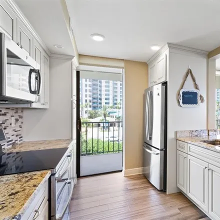 Image 7 - 1581 Gulf Boulevard, Clearwater, FL 33767, USA - Condo for sale