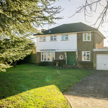 Buy this 4 bed house on Burton Close in Wheathampstead, AL4 8LU