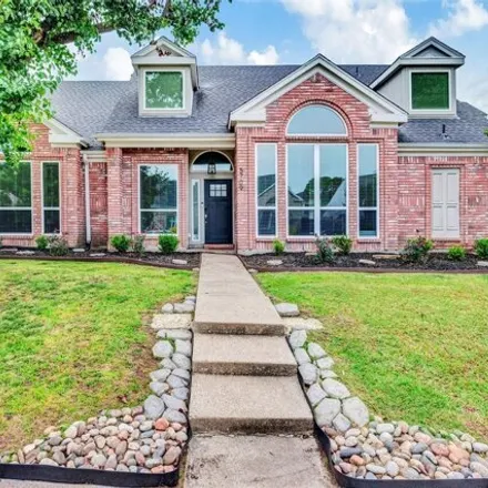 Buy this 3 bed house on 5569 Willowbrook Drive in Rowlett, TX 75088