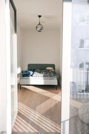 Rent this studio apartment on Treskowstraße 21 in 13089 Berlin, Germany