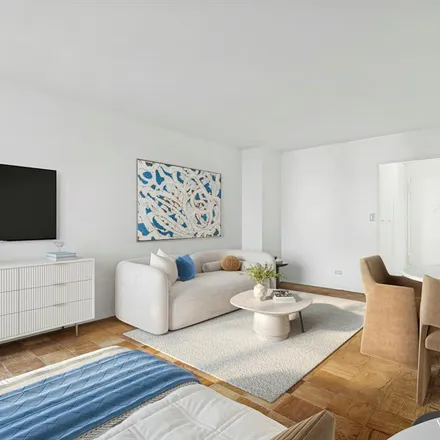 Image 3 - 165 WEST 66TH STREET 8L in New York - Apartment for sale