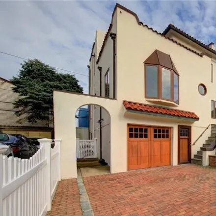 Buy this 4 bed house on 104 Belmont Avenue in City of Long Beach, NY 11561