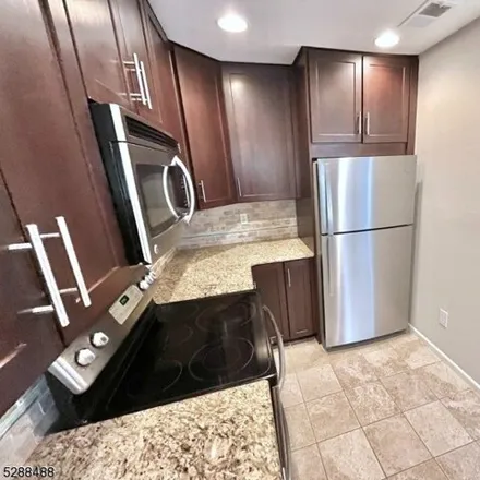 Rent this 1 bed condo on 88 Kensington Road in Bedminster Township, NJ 07921