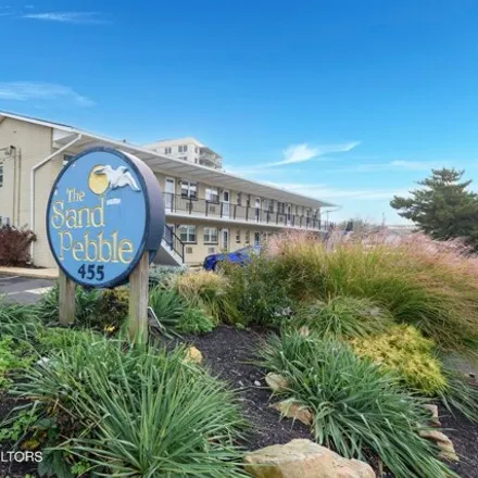 Image 9 - Wooley Court, Long Branch, NJ 07740, USA - Condo for rent