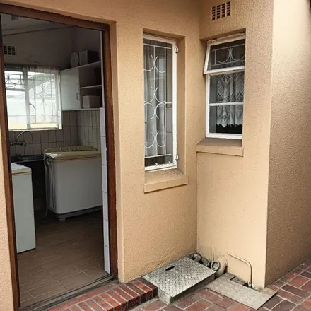 Image 5 - Penlyn Avenue, Penlyn Estate, Cape Town, 7780, South Africa - Apartment for rent