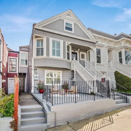 Buy this 6 bed house on 753 Elizabeth Street in San Francisco, CA 94131