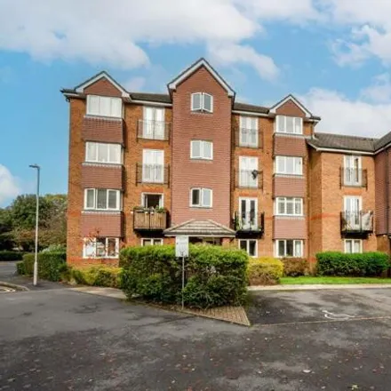 Rent this 2 bed apartment on Access Self Storage in Jemmett Close, London