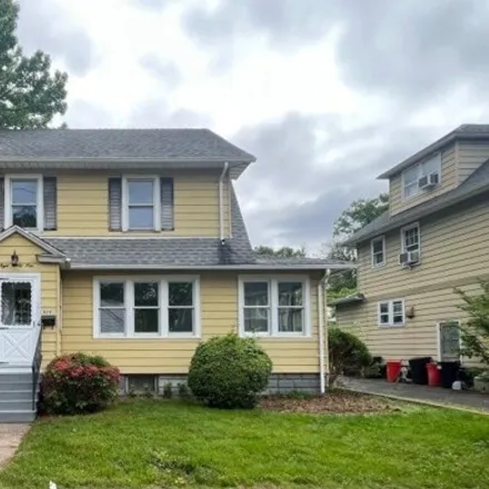 Buy this 3 bed house on 38 West Sumner Avenue in Roselle Park, NJ 07204