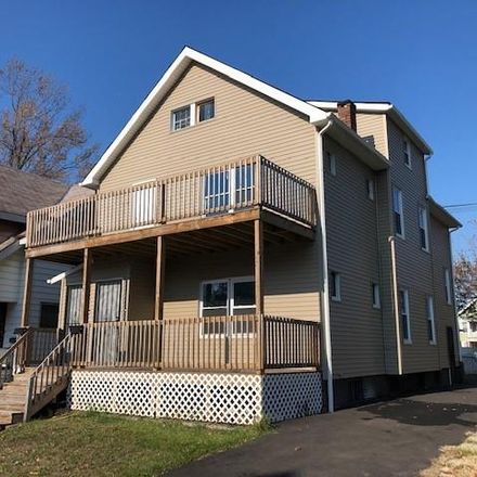Rent this 10 bed duplex on 14201 Northfield Avenue in East Cleveland, OH 44112