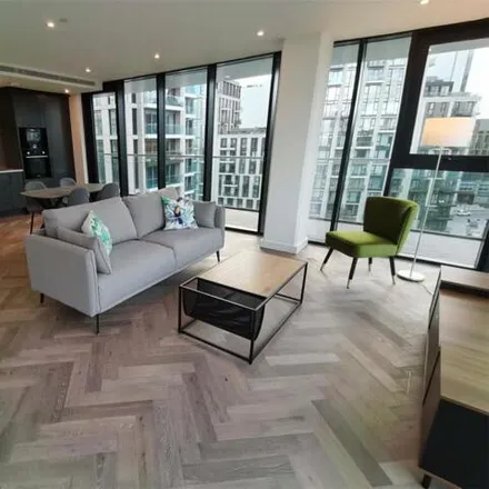 Rent this 2 bed room on Saffron Wharf in Promenade, London