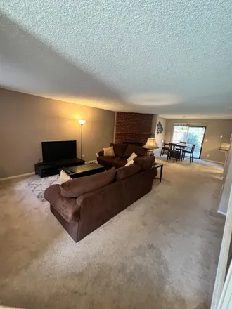 Buy this 3 bed condo on 4741 East Alamos Avenue in Fresno, CA 93726