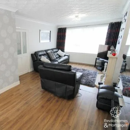 Image 7 - Ashley Close, Castleton, OL11 3NT, United Kingdom - Duplex for sale