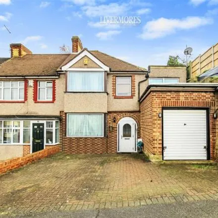 Buy this 4 bed house on Heathview Avenue in Wansunt, London