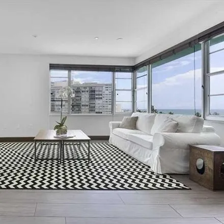 Image 1 - Imperial House, 5255 Collins Avenue, Miami Beach, FL 33140, USA - Condo for rent